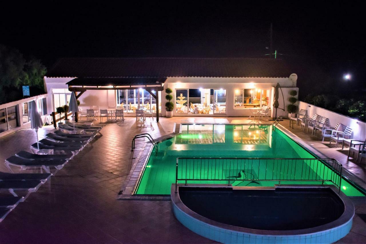 Kasapakis Hotel & Apartments 赫索尼索斯 外观 照片